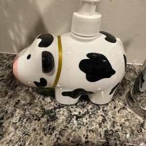 Cow-Shaped Soap Dispenser